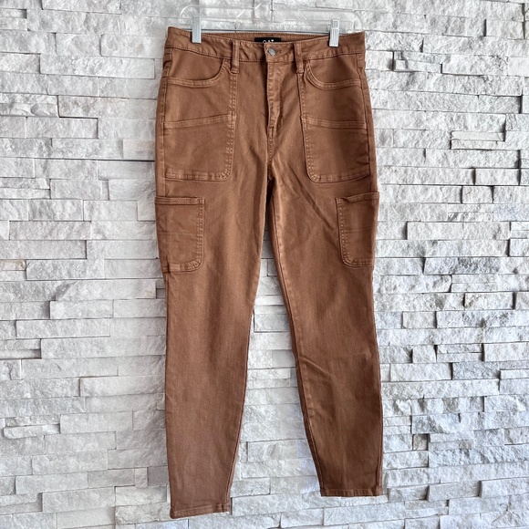 OAT New York Mid-Rise Ankle Skinny Cargo Pants - excellent condition - Picture 1 of 3